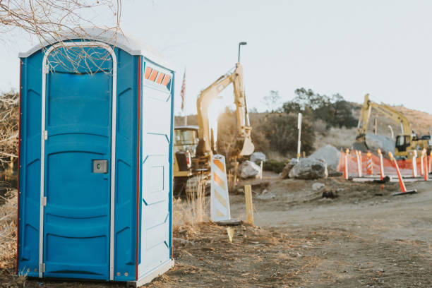 Best Portable restroom trailer rental  in Crooked Lake Park, FL